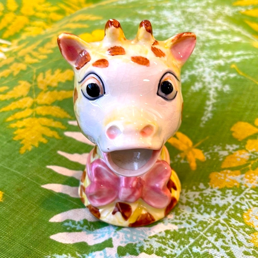 VTG Giraffe ceramic creamer hand painted